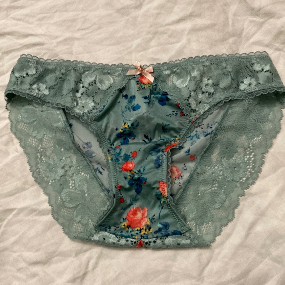 Victoria’s Secret Panty NWT